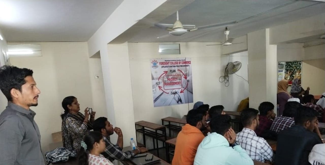 A guest session in progress in an FCC classroom
